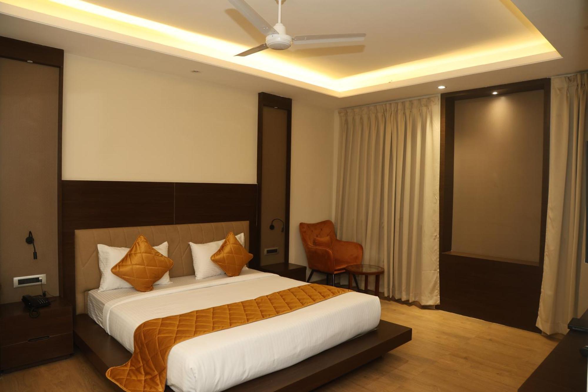 Rohika Aau-Igh Hotel Guwahati Buitenkant foto